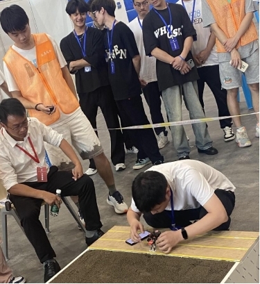 图片3.jpg 图片3.jpg