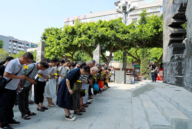 b156ce399c5a3de771869a98bab2e6de_副本.jpg b156ce399c5a3de771869a98bab2e6de_副本.jpg